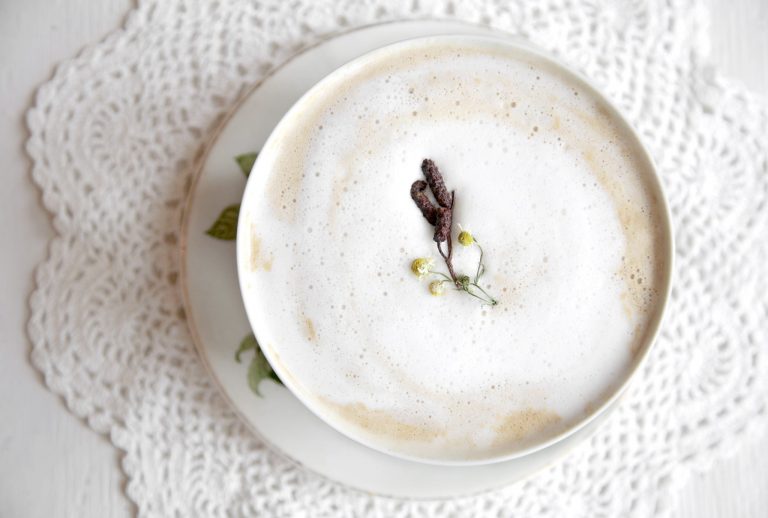 Thé latte aux saveurs du Jardins des Corneilles